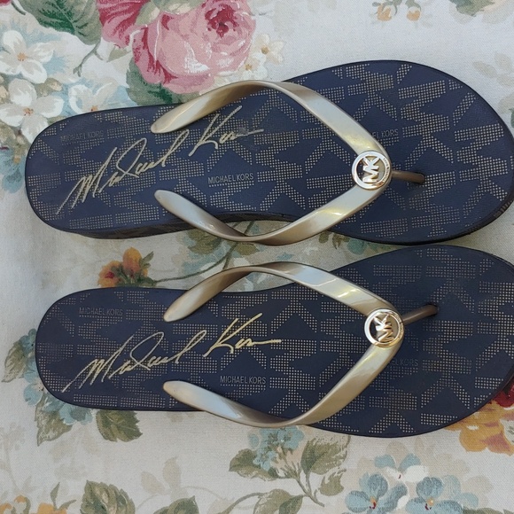 Michael Kors Bedford Gold and Brown Platform Wedge Sandals Women's size 11 - Picture 16 of 17